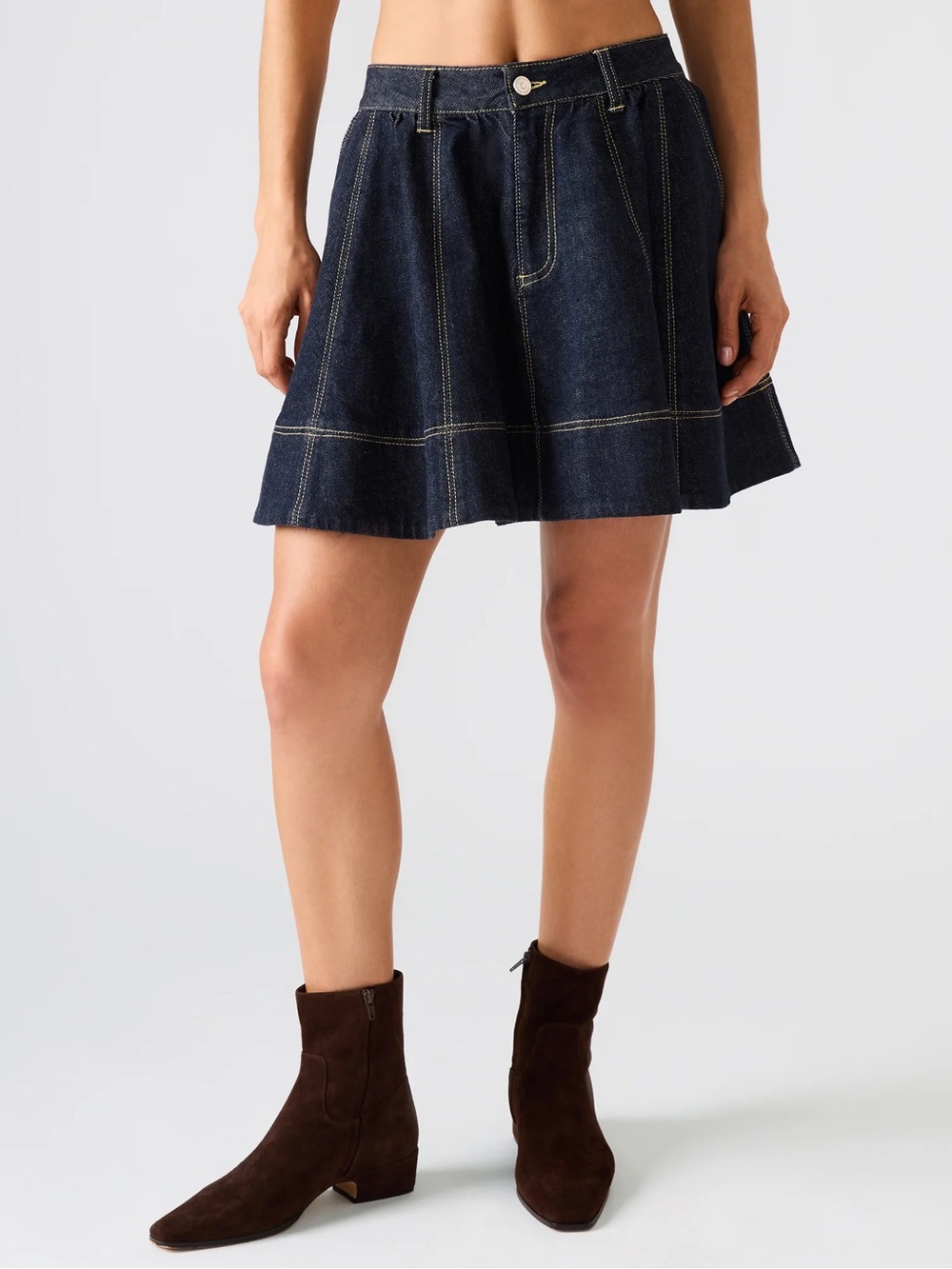 Steve Madden Dark Navy Circle Denim Skirt